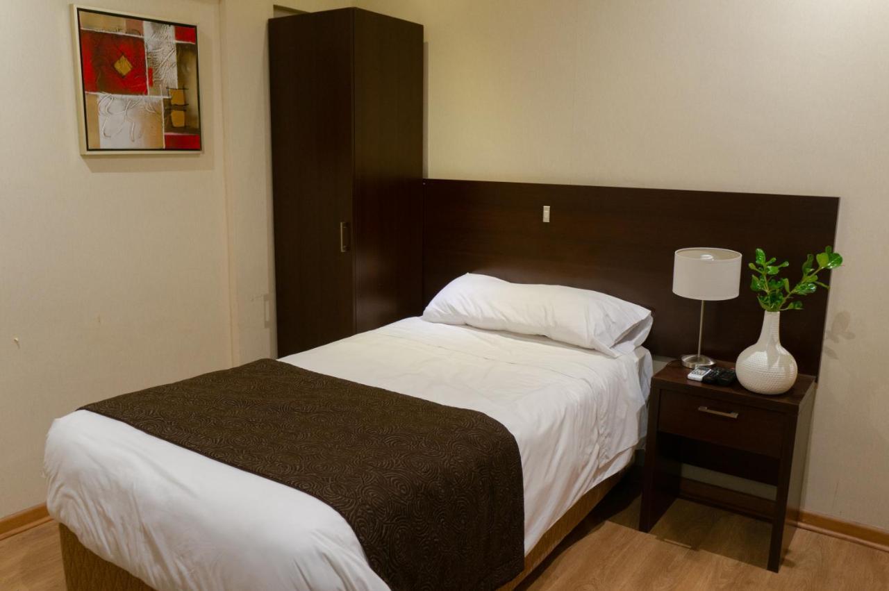 Hotel Plaza Cienfuegos タルカ エクステリア 写真