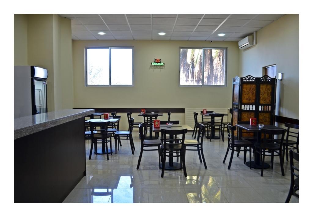 Hotel Plaza Cienfuegos タルカ エクステリア 写真